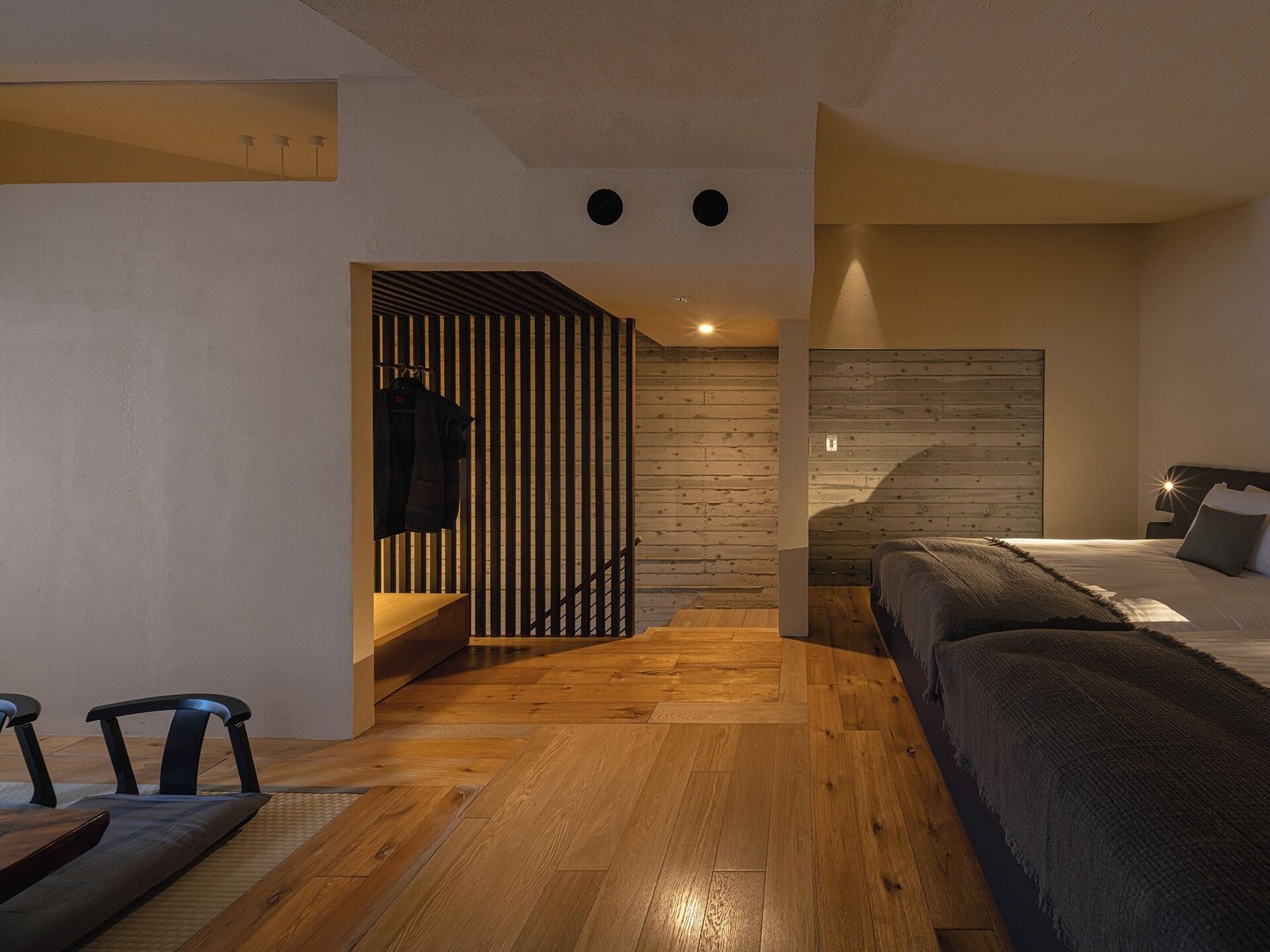 OTARU RETREAT KURAMURE by Onko Chishin, rooms