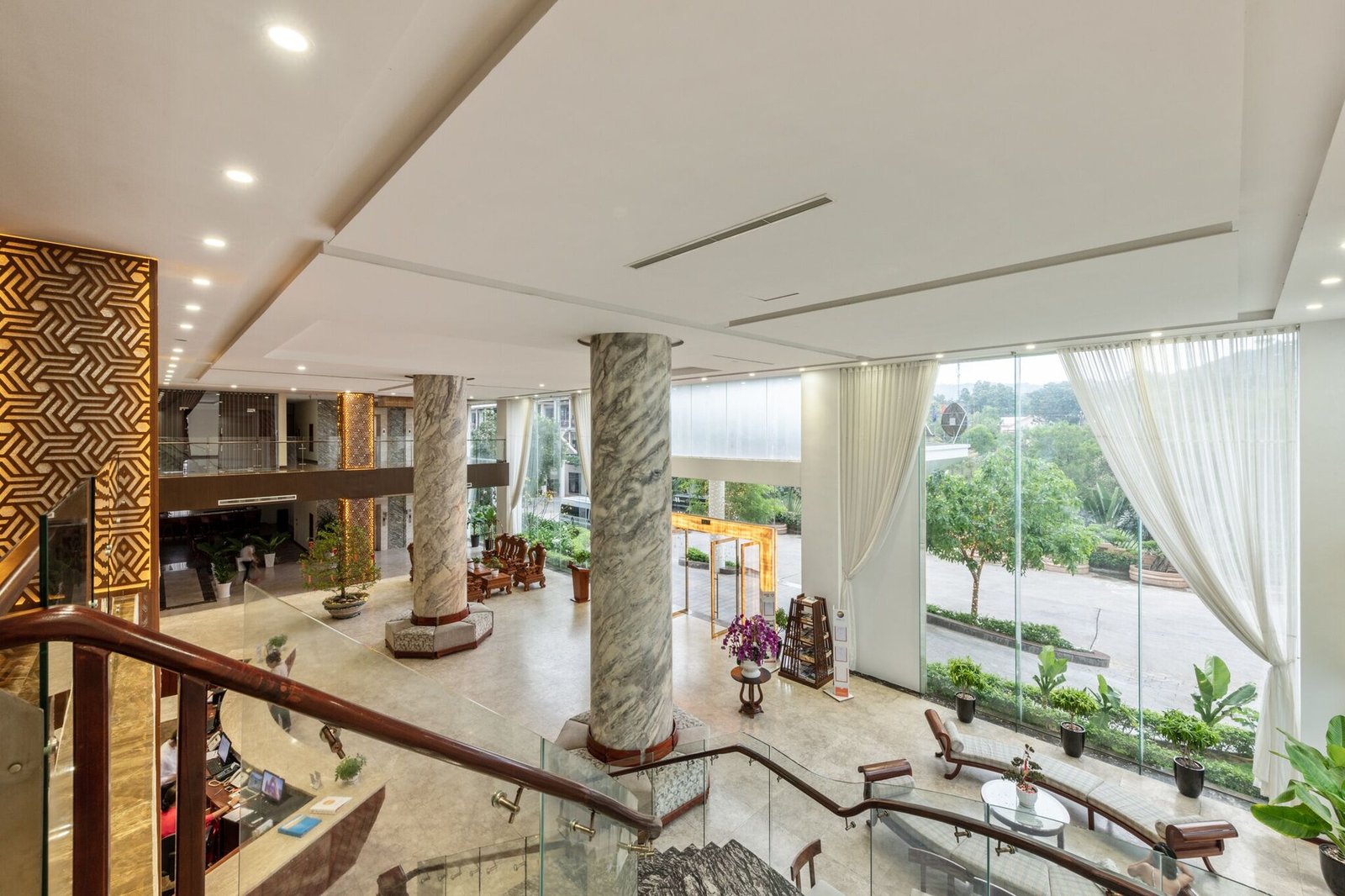 Amarin Resort — vibe