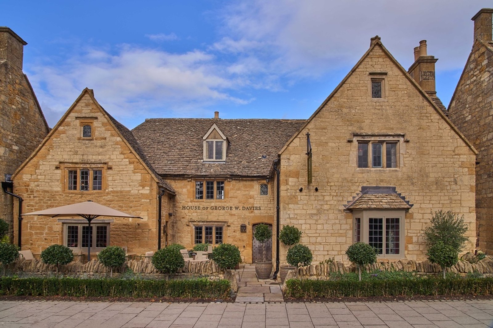 House of George W Davies