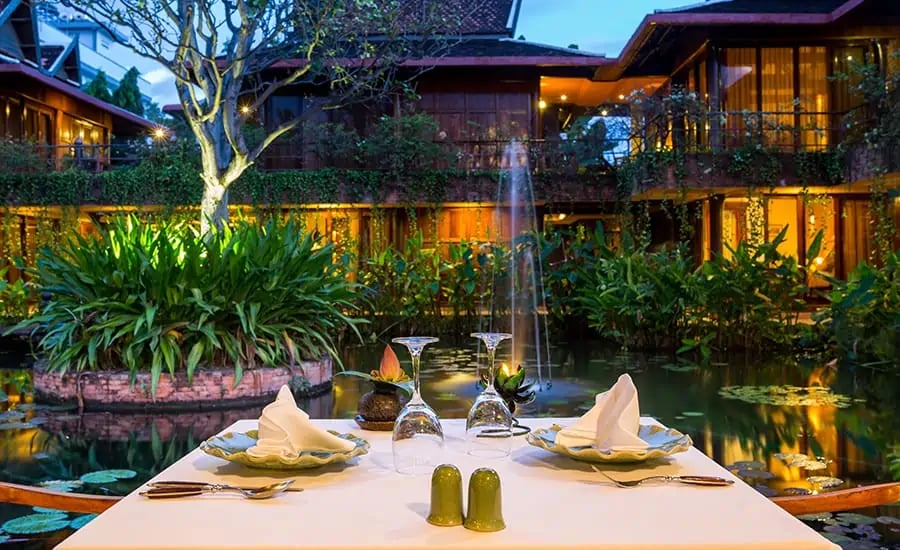 Angkor Village Hotel, aaraama restaurant