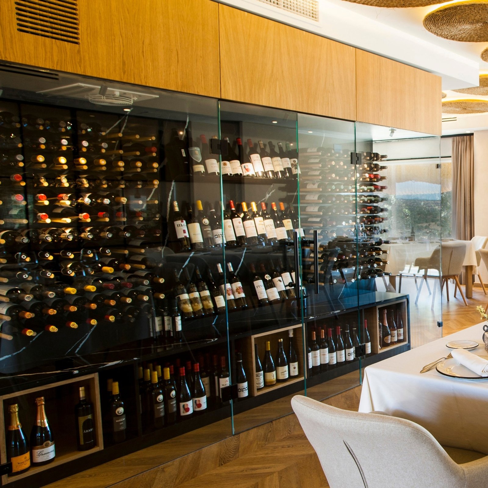 Habitat Cigüeña Negra, restaurante asador hábitat cigüeña negra