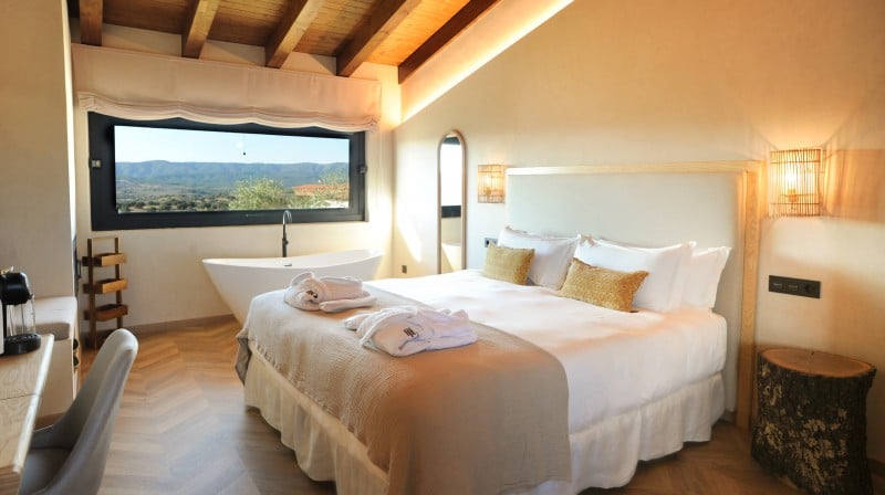 Habitat Cigüeña Negra, rooms