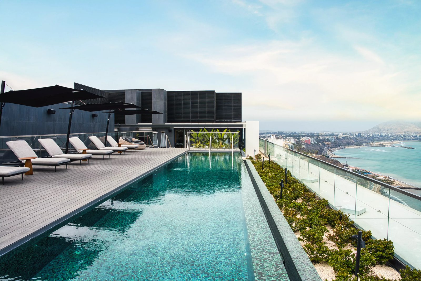 InterContinental Real Lima Miraflores by IHG, the pool