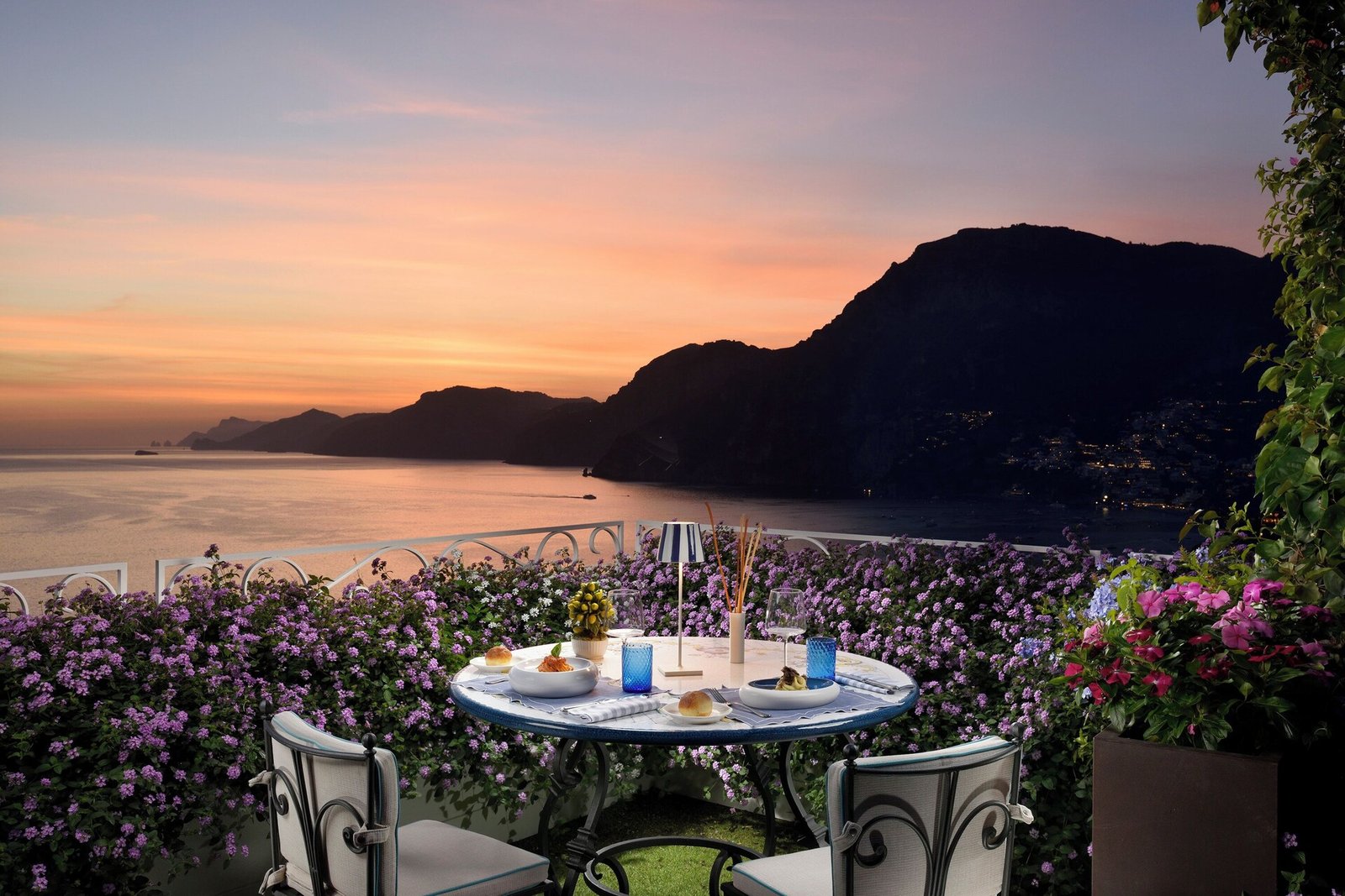 Hotel Piccolo Sant'Andrea, at the table