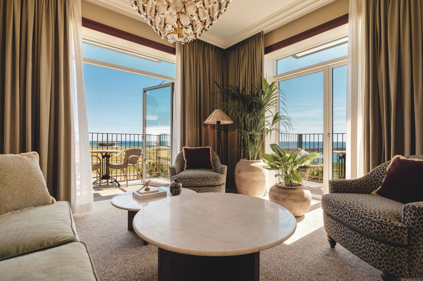 Rox Resort, rooms