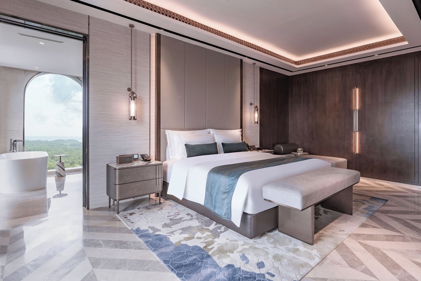 Arjuna Solitaire Hotel