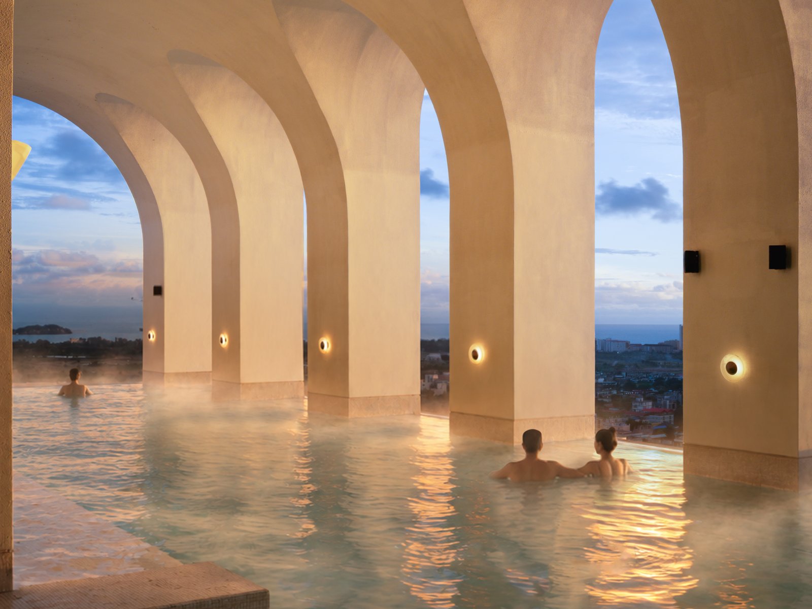 Arjuna Solitaire Hotel, the pool