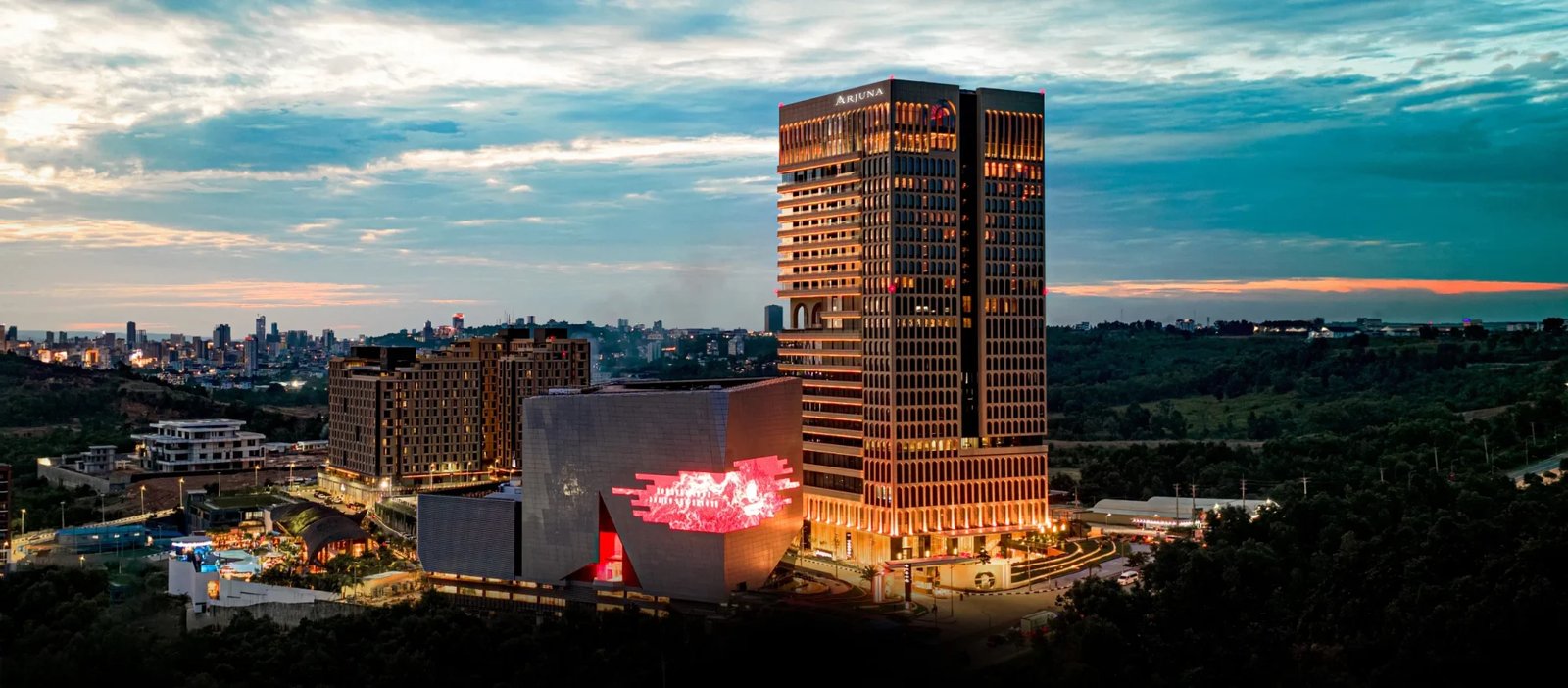 Arjuna Solitaire Hotel, how it began