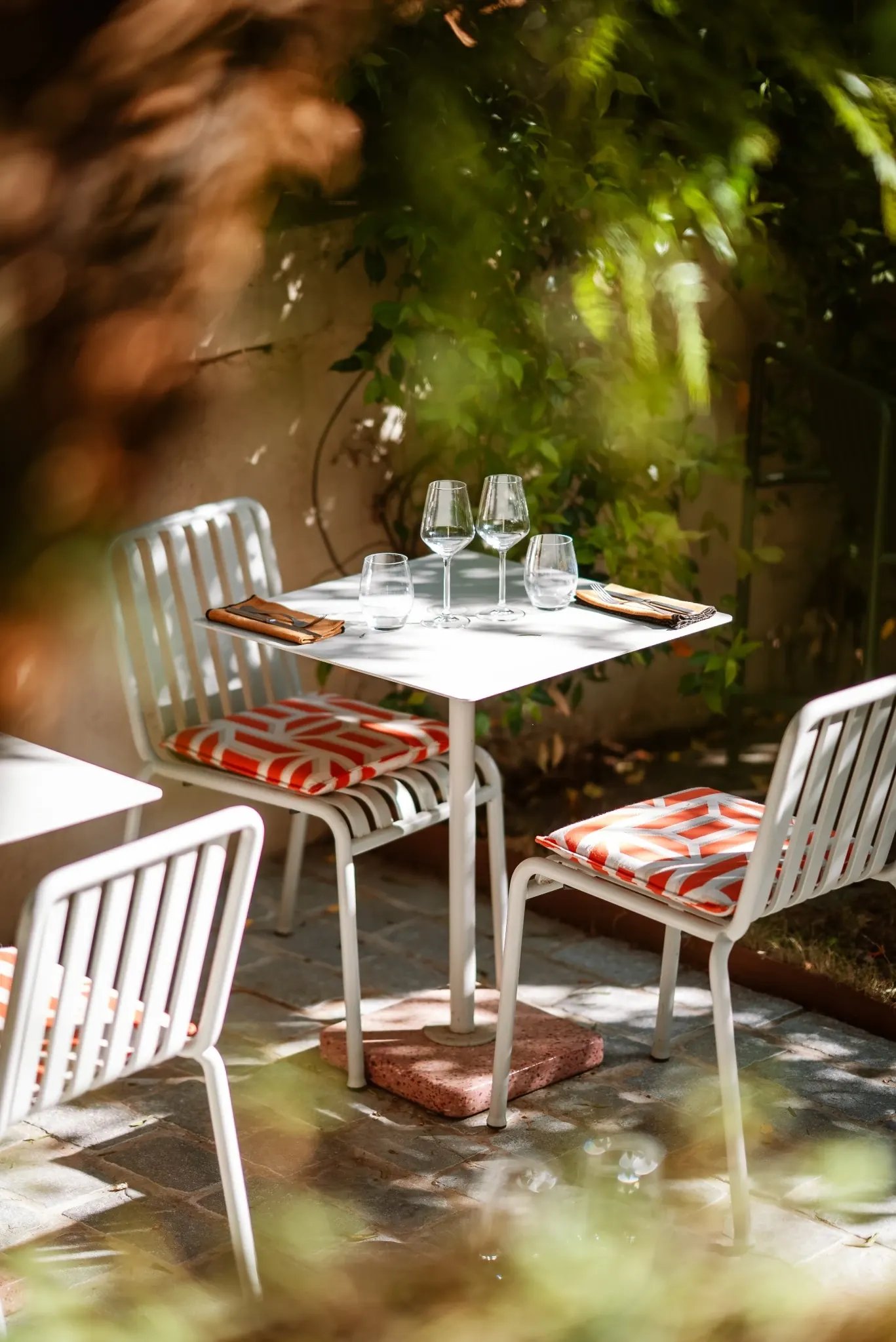 Hôtel Le Mosaïque, at the table