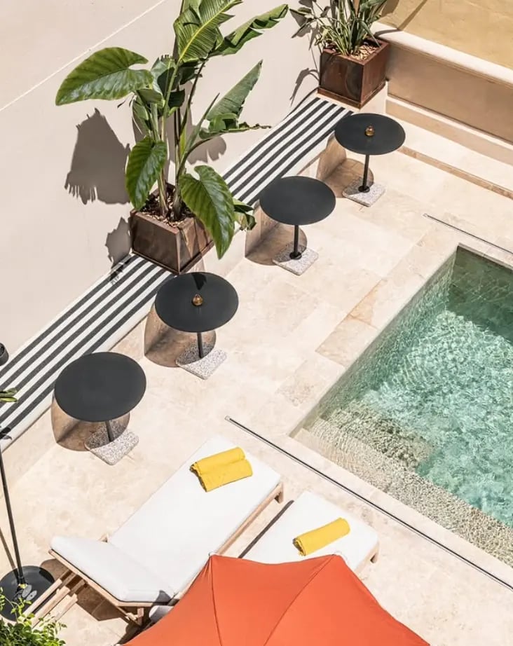 Hôtel Le Mosaïque, the pool