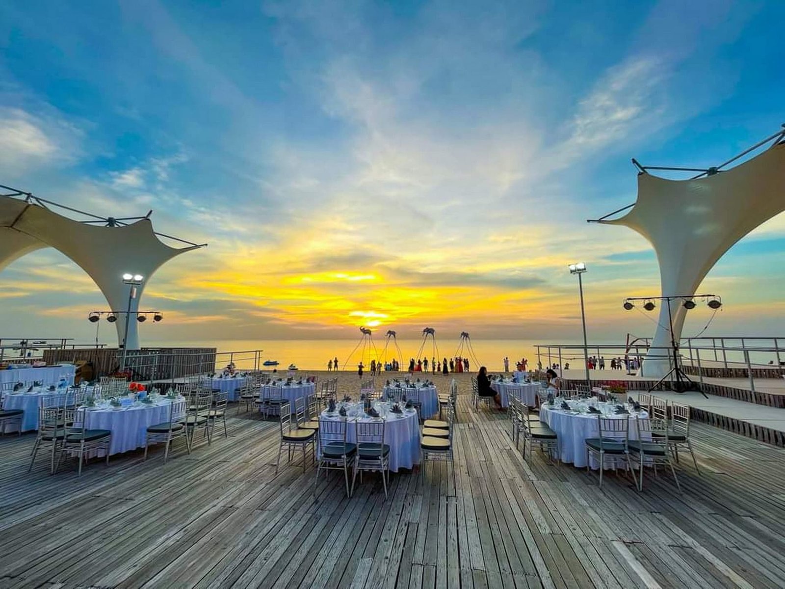 Sunset Sanato Resort & Villas — vibe