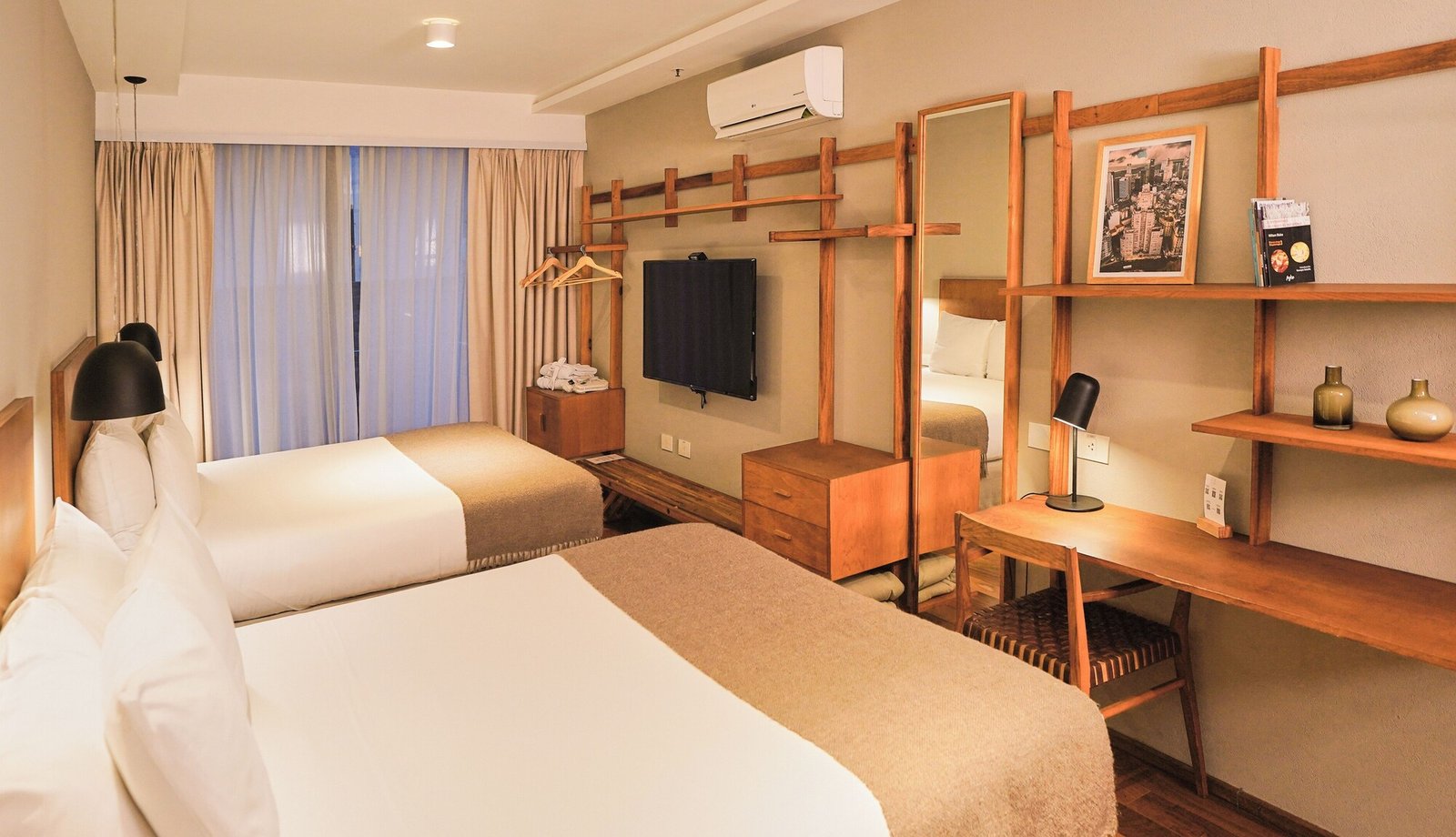 AQ Tailored Suites, rooms