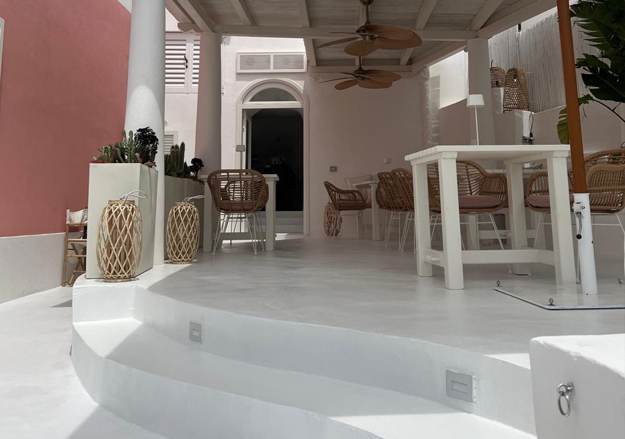 Il Palazzetto Ponza, breakfast and drinks terrace