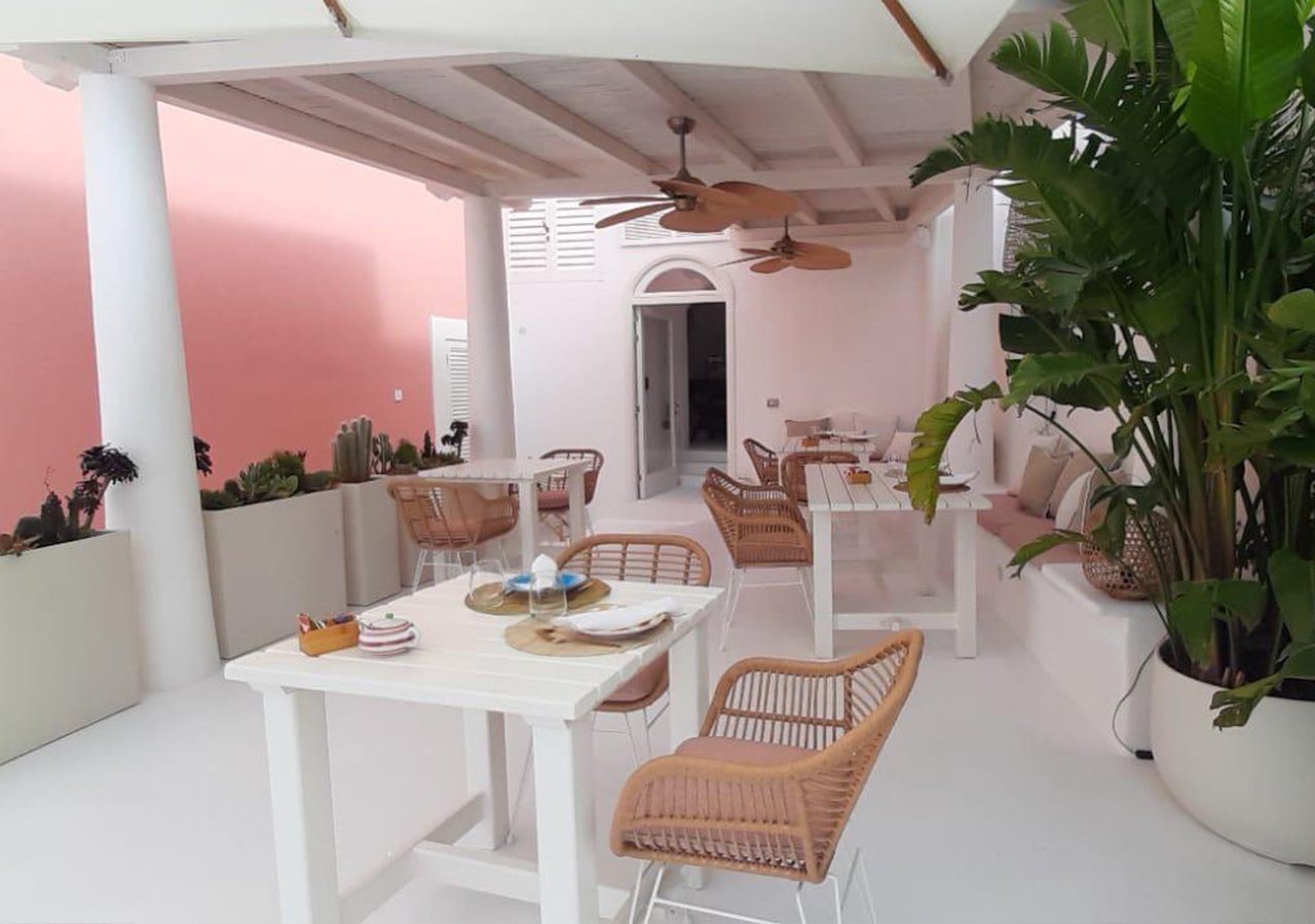 Il Palazzetto Ponza, breakfast and drinks terrace