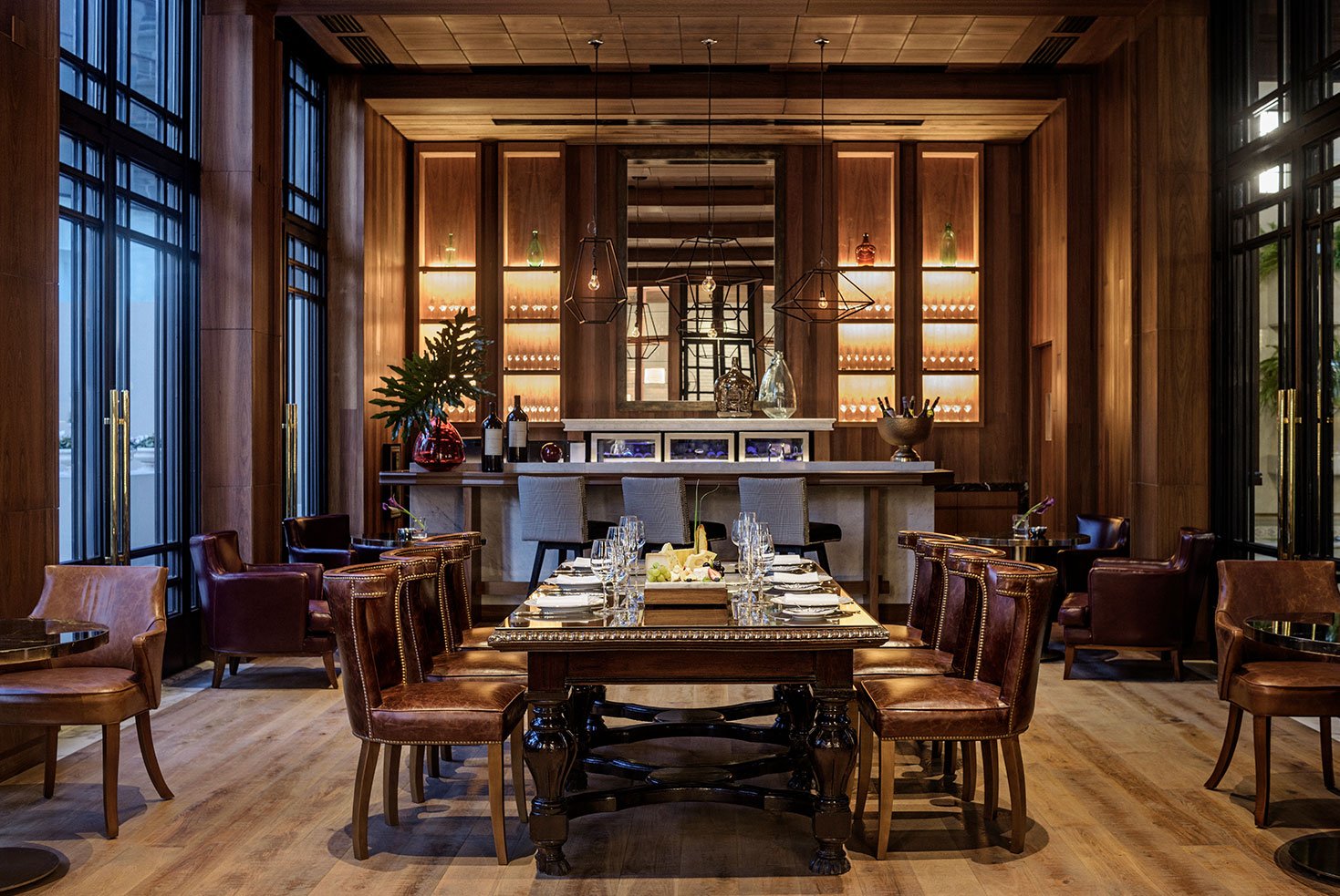 Alvear Icon Hotel, at the table