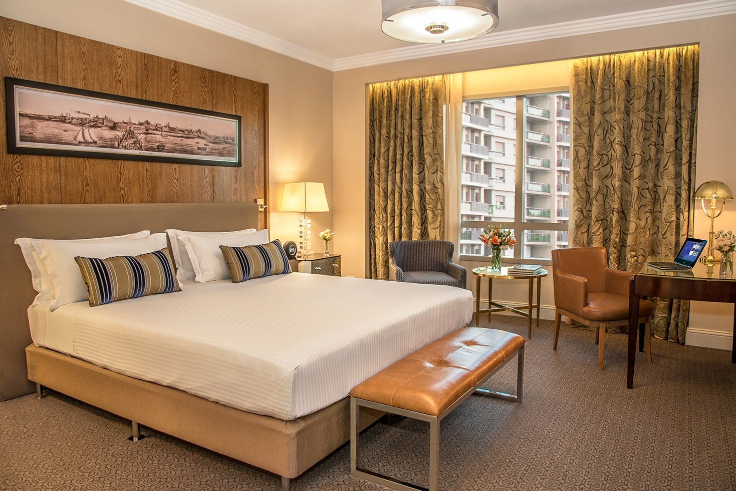 Alvear Icon Hotel