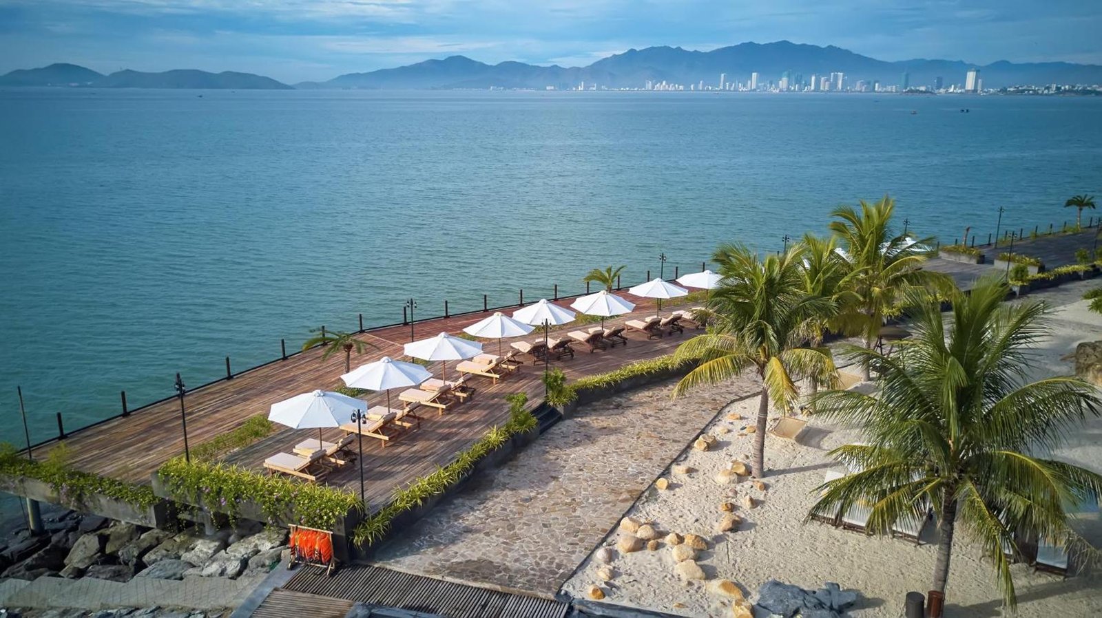 Amiana Resort Nha Trang — vibe