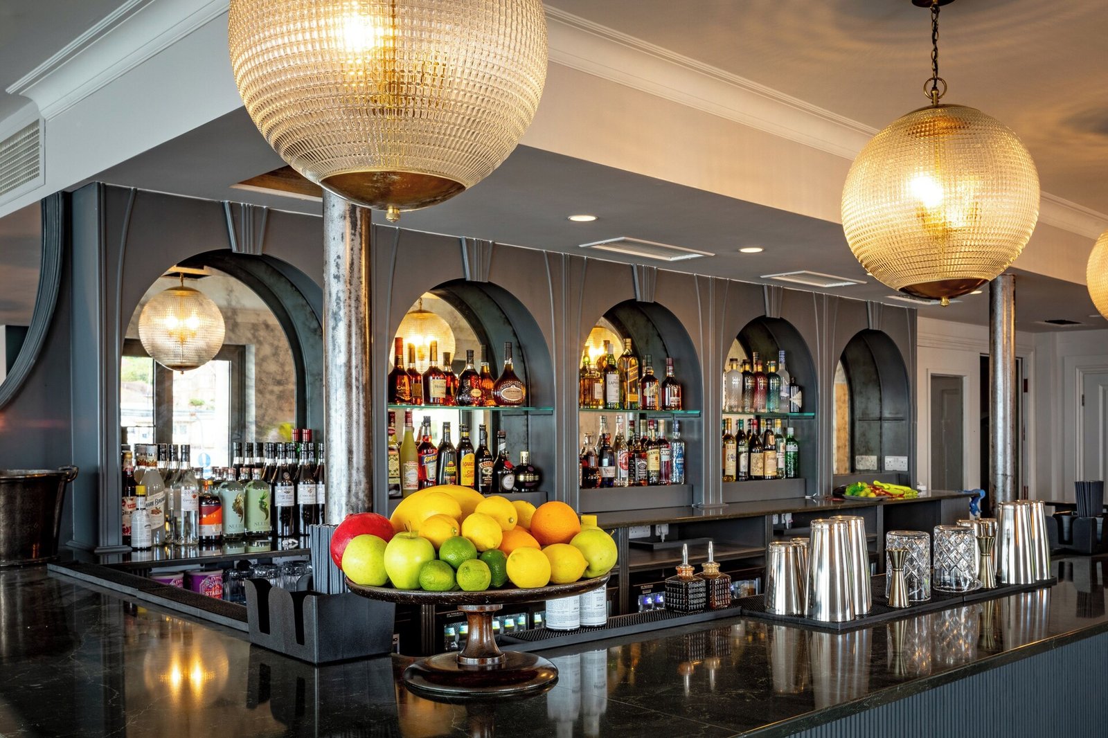 Albion Hotel, at the table
