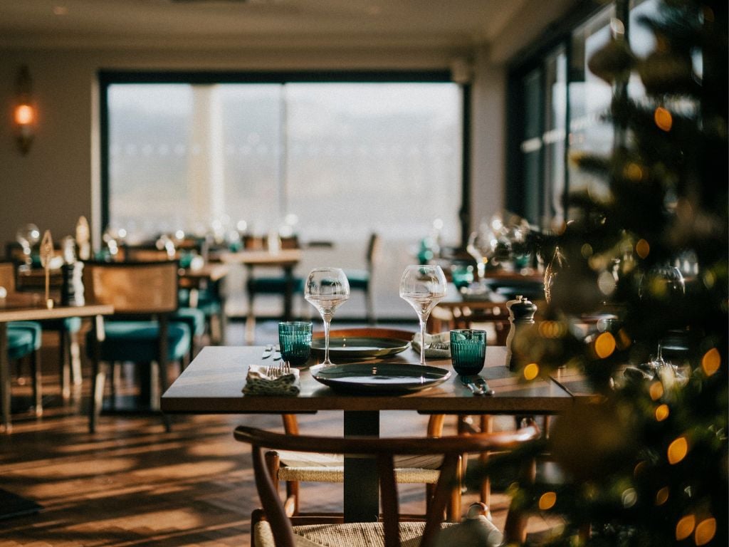 Albion Hotel, the rock restaurant