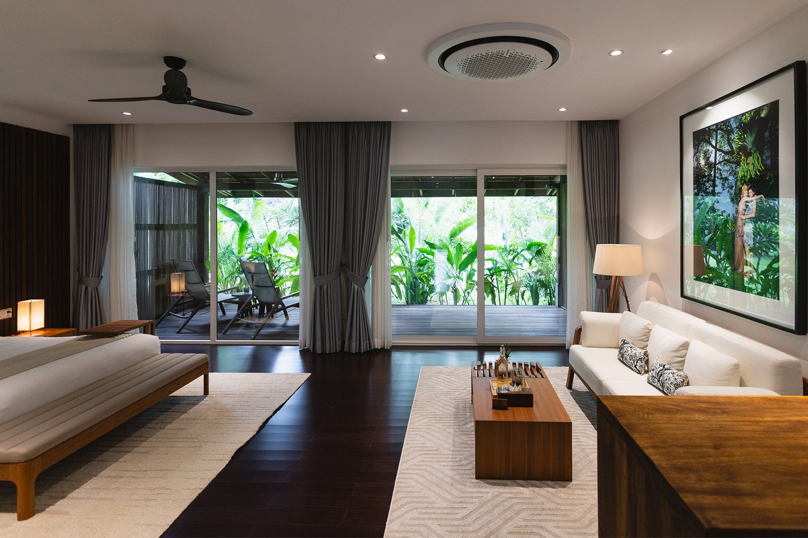 Farmhouse Resort & Spa