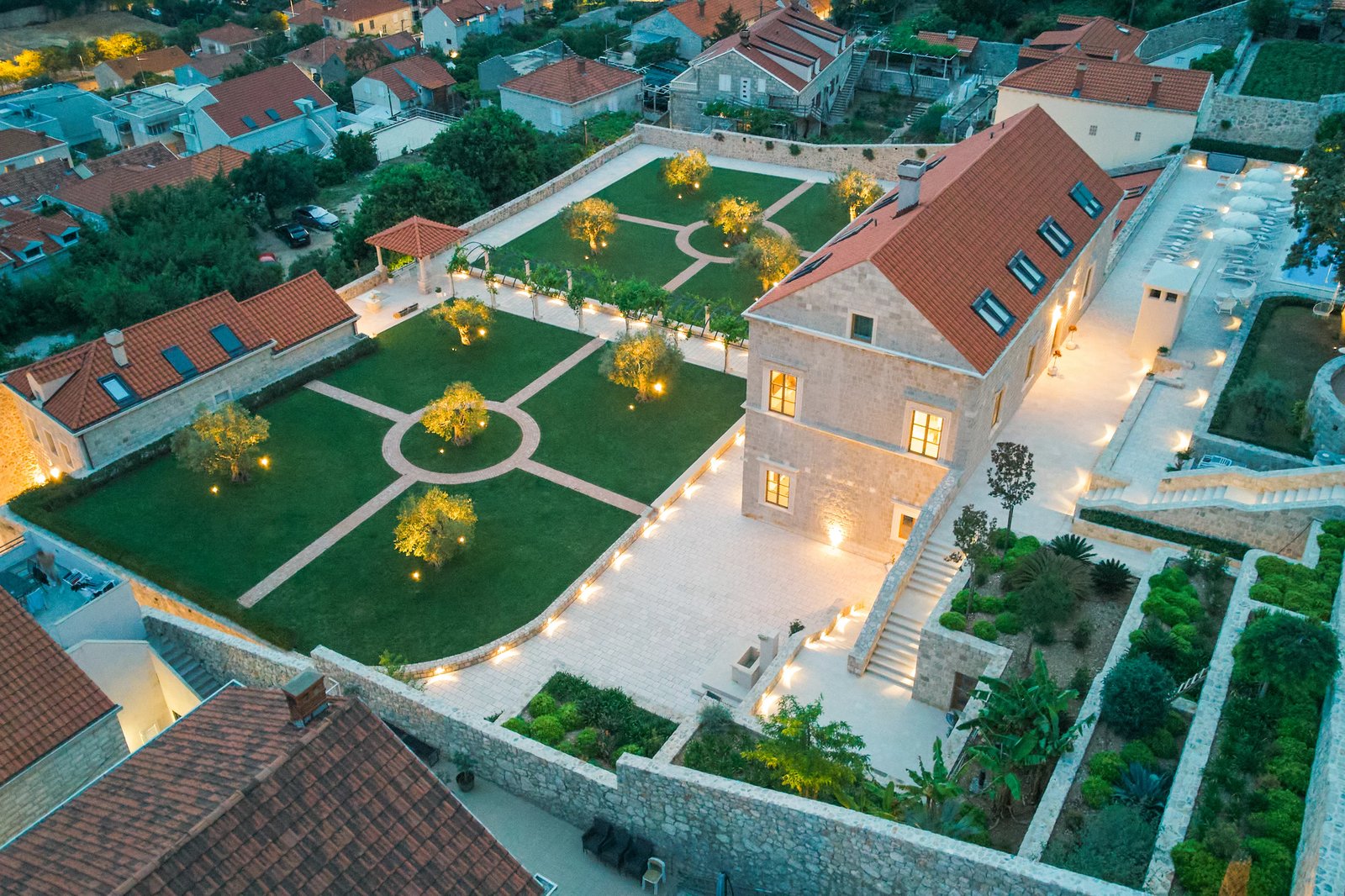 Palace Natali, how it began