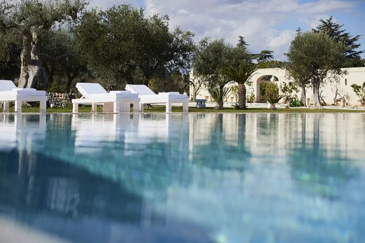 Masseria Almadava, the pool