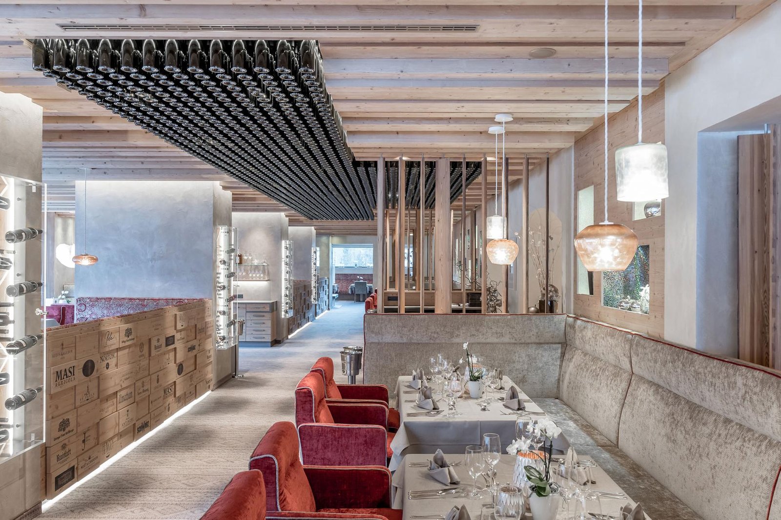 Hotel Gotthard-Zeit, at the table