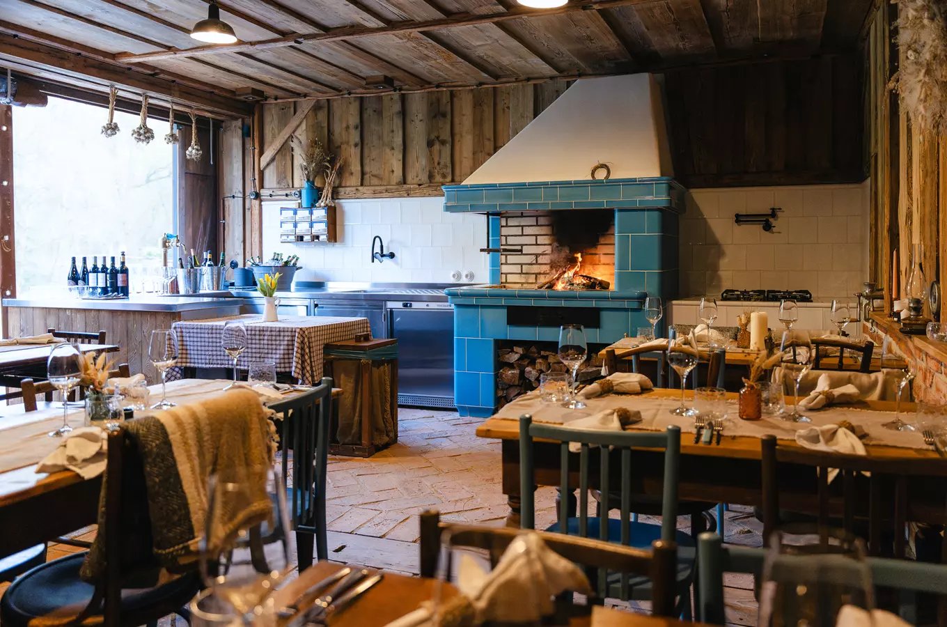 Podhlavický mlýn, pm89 restaurant