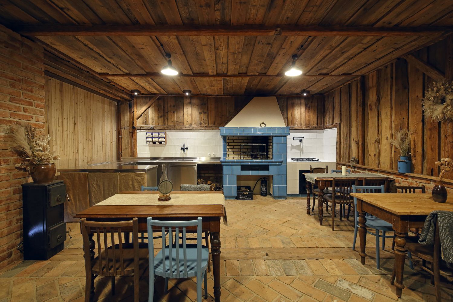 Podhlavický mlýn, pm89 restaurant