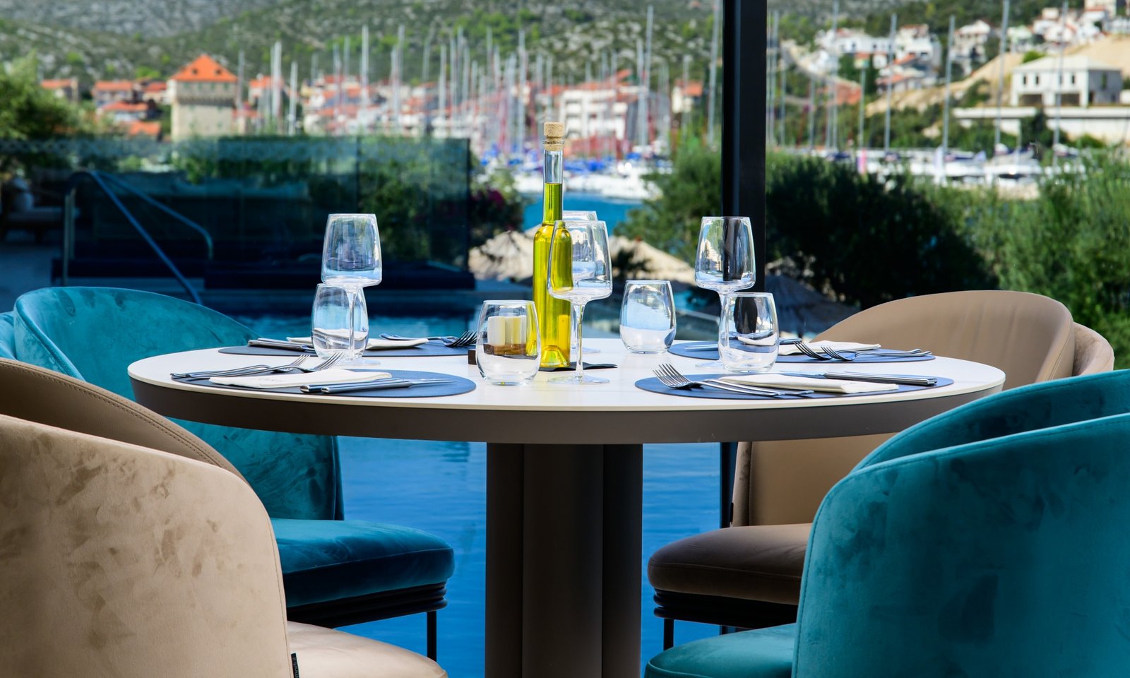 Hotel Marinus, restaurant oblica
