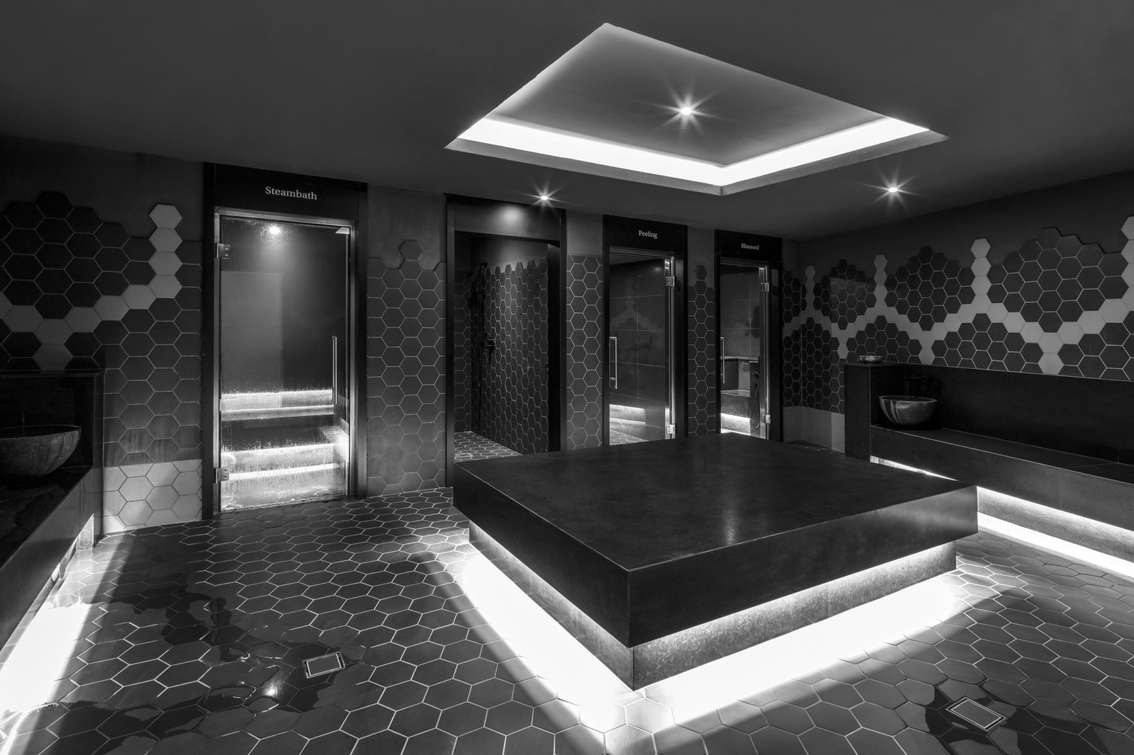 Parkhotel Holzner, the saunas and hammam