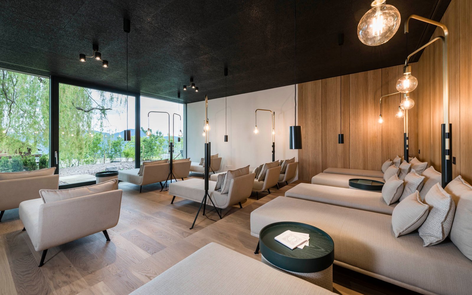 Parkhotel Holzner, the spa