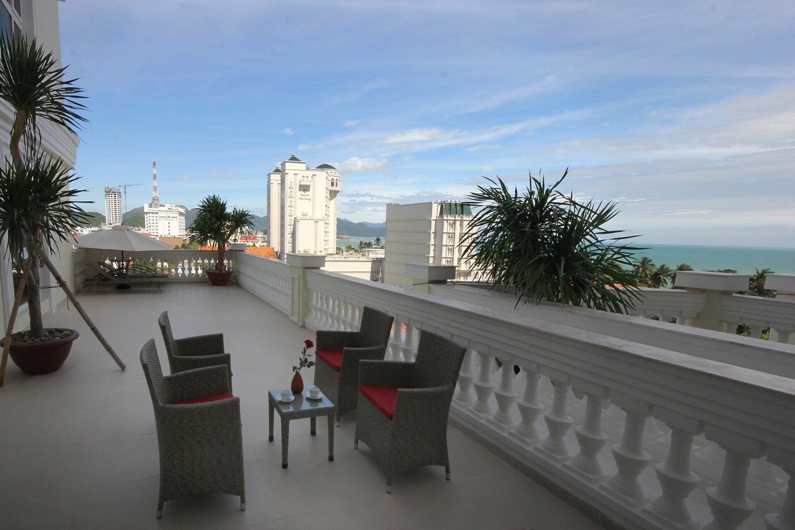 Nha Trang Palace Hotel — backstory