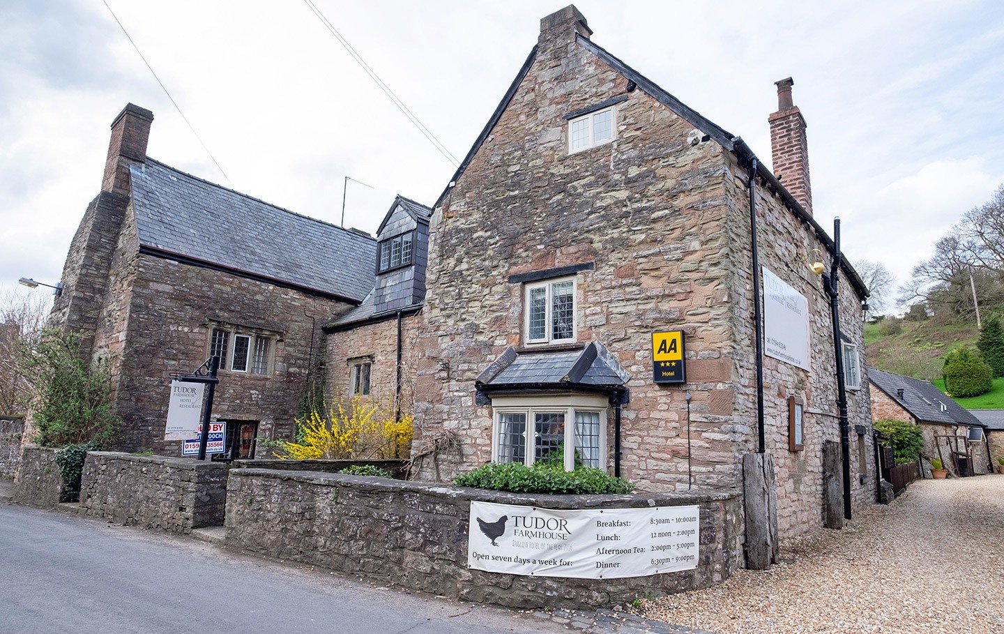 Tudor Farmhouse Hotel, how it began