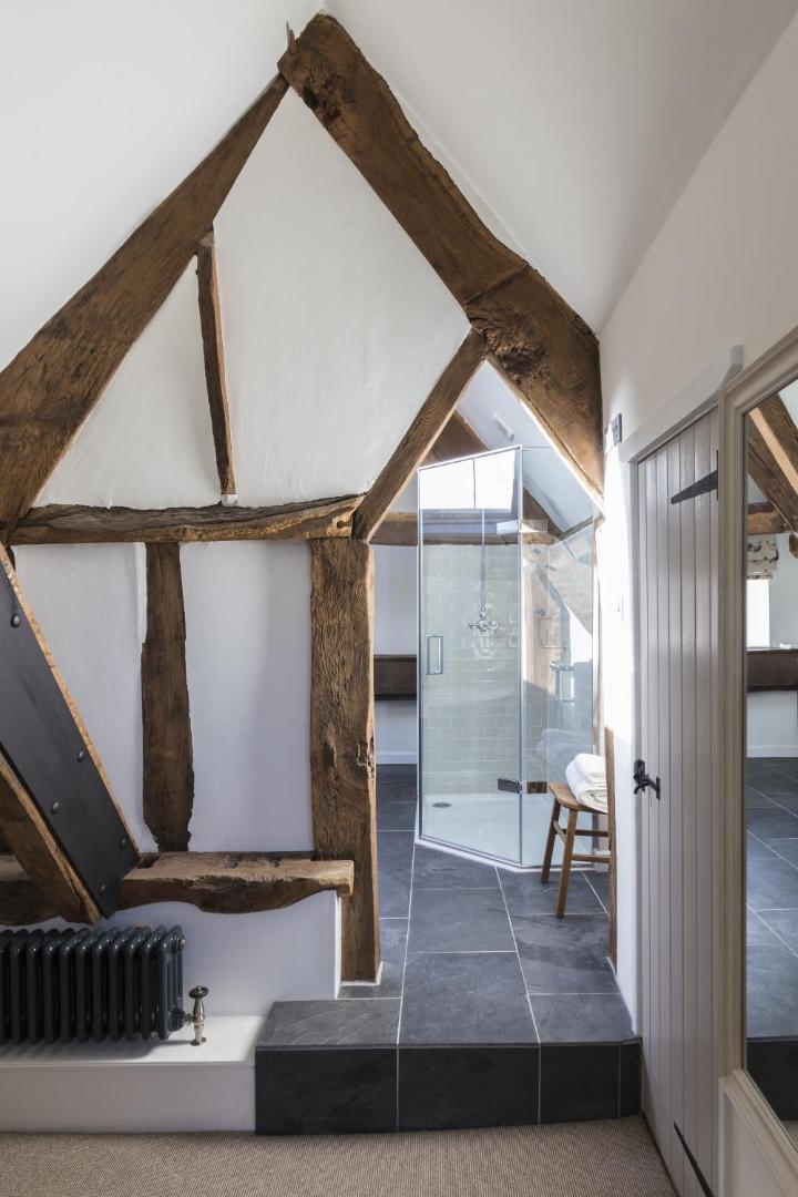 Tudor Farmhouse Hotel