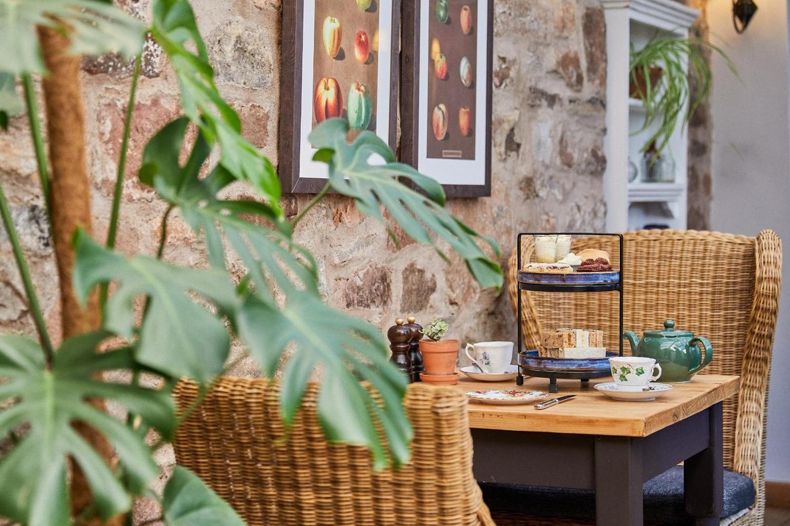 Tudor Farmhouse Hotel, the restaurant at tudor farmhouse