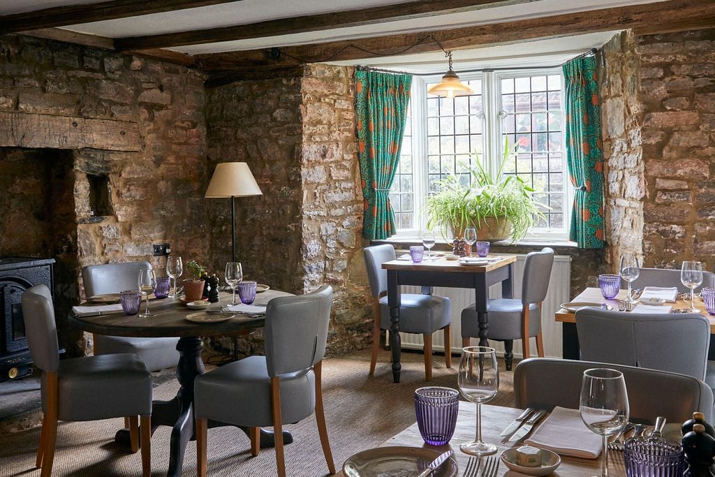Tudor Farmhouse Hotel, the restaurant at tudor farmhouse