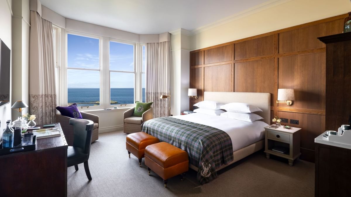 Seaton House, rooms
