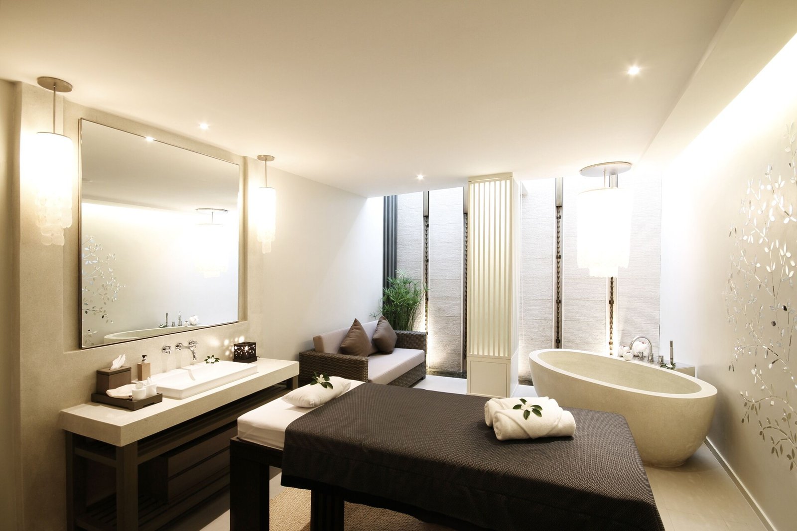 Cape Nidhra Hotel, the spa