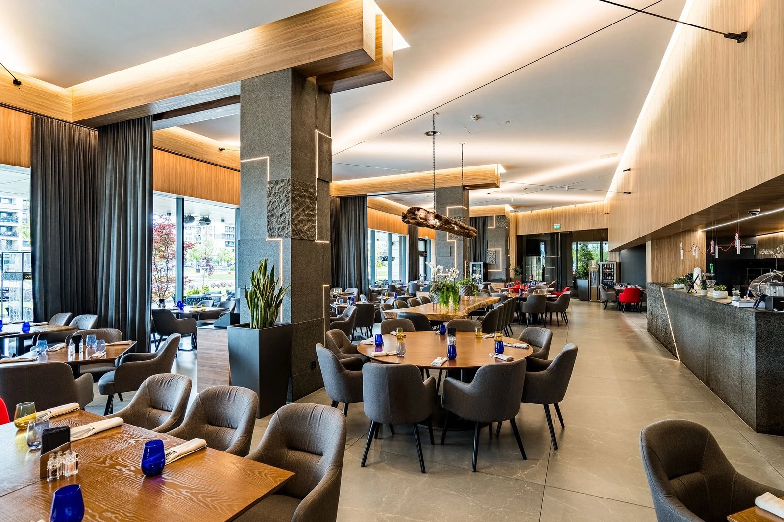 QOSMO Brasov Hotel
