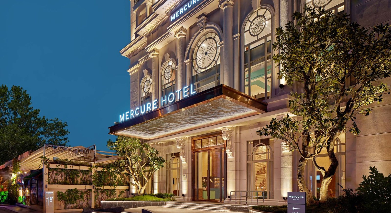 Mercure Nha Trang Beach — vibe