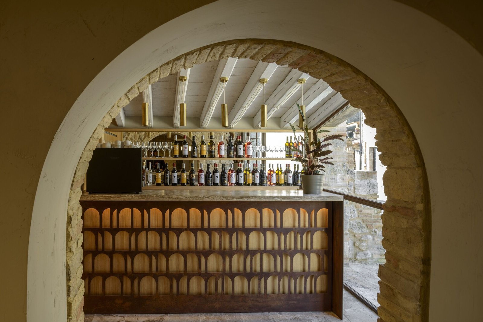Locanda dei Logi, at the table