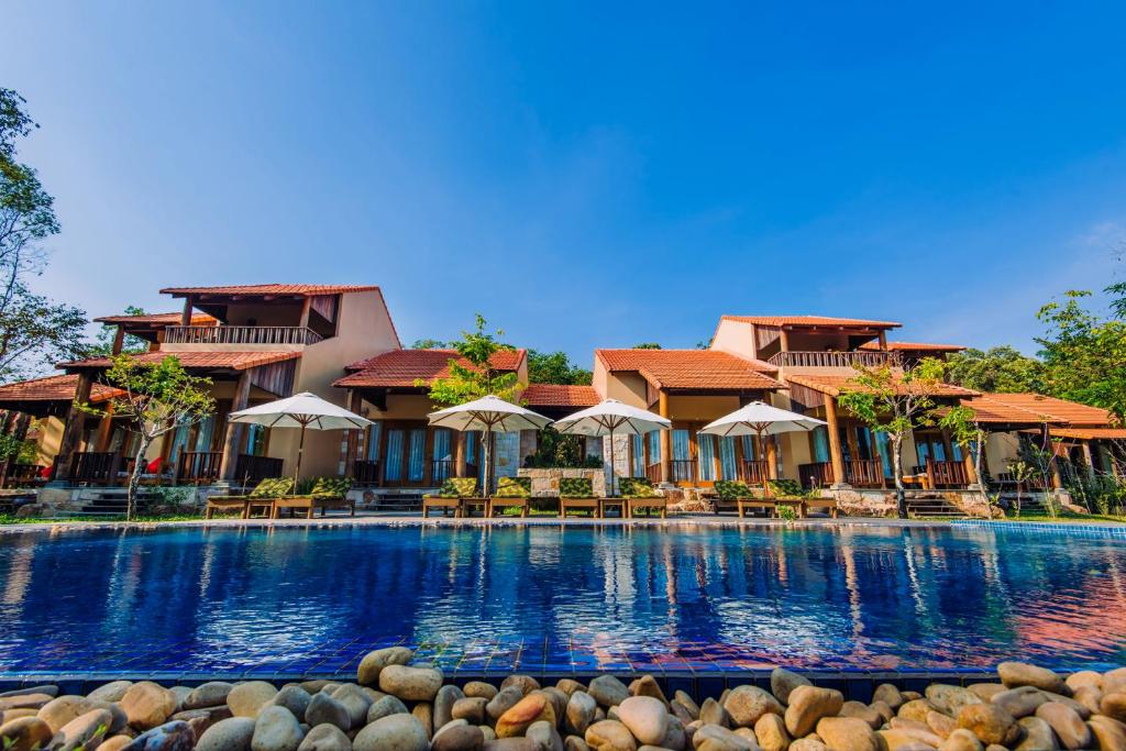 Green Bay Phu Quoc Resort & Spa — rooms