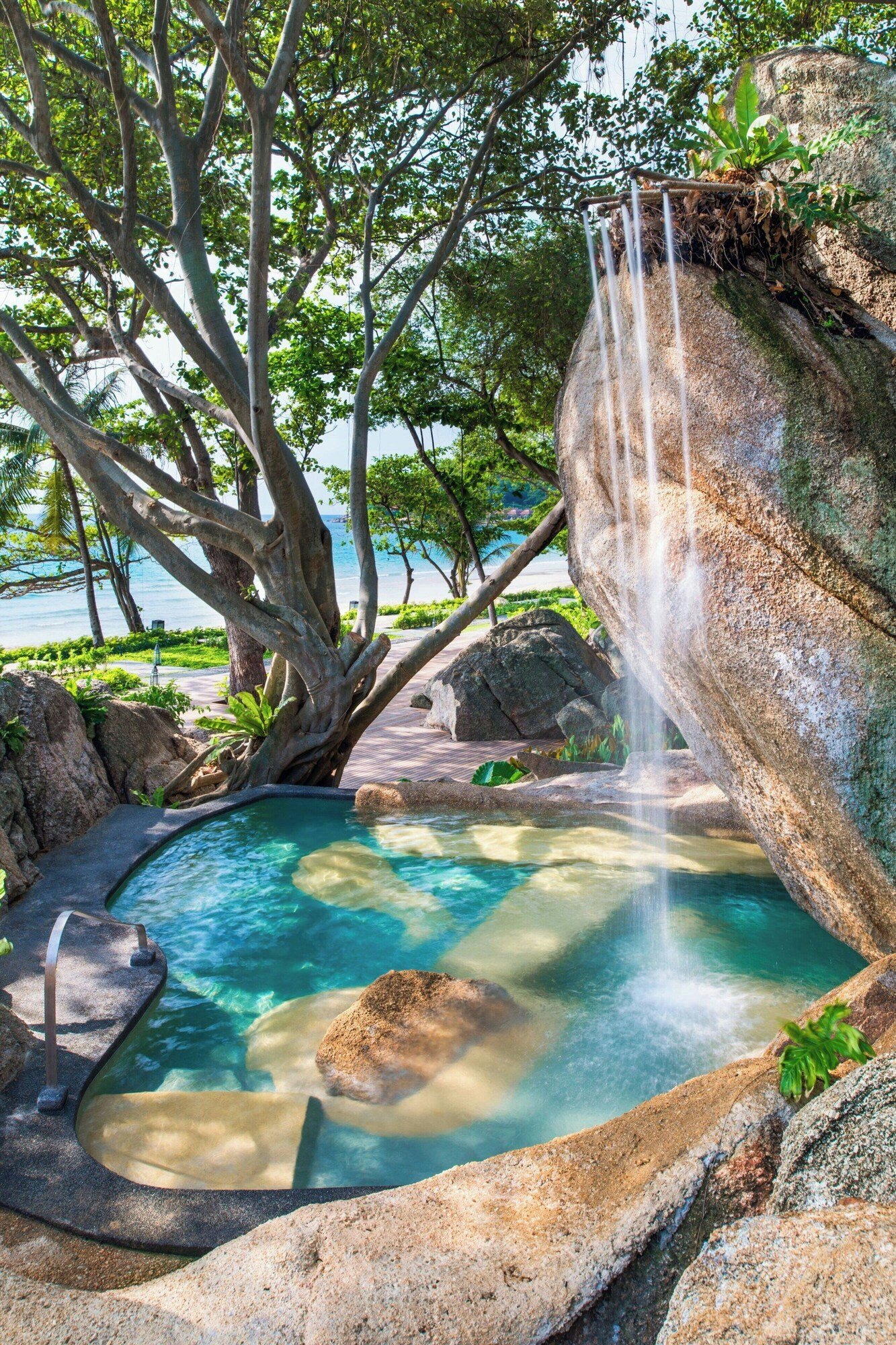 Vana Belle, a Luxury Collection Resort, Koh Samui, the pool