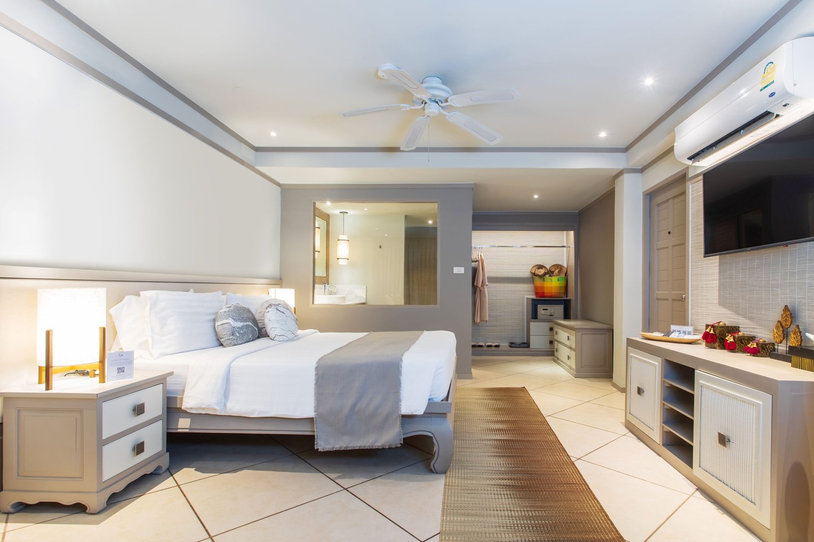 Rocky's Boutique Resort, rooms