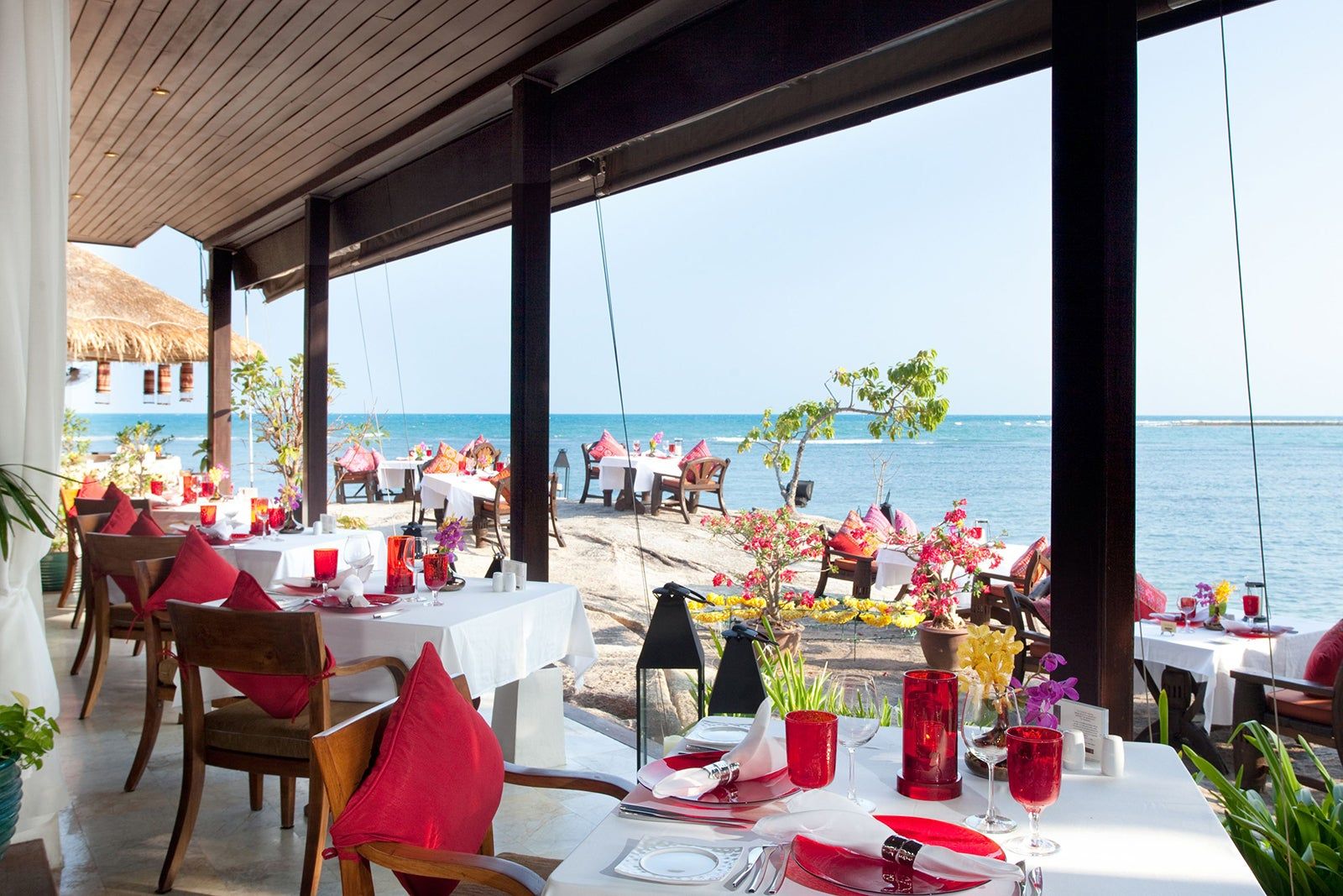 Rocky's Boutique Resort, at the table