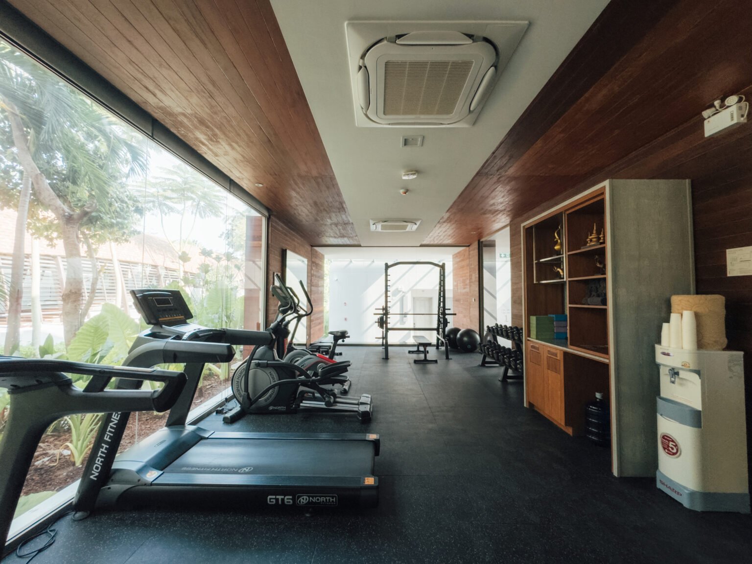 Rocky's Boutique Resort, the spa and gym