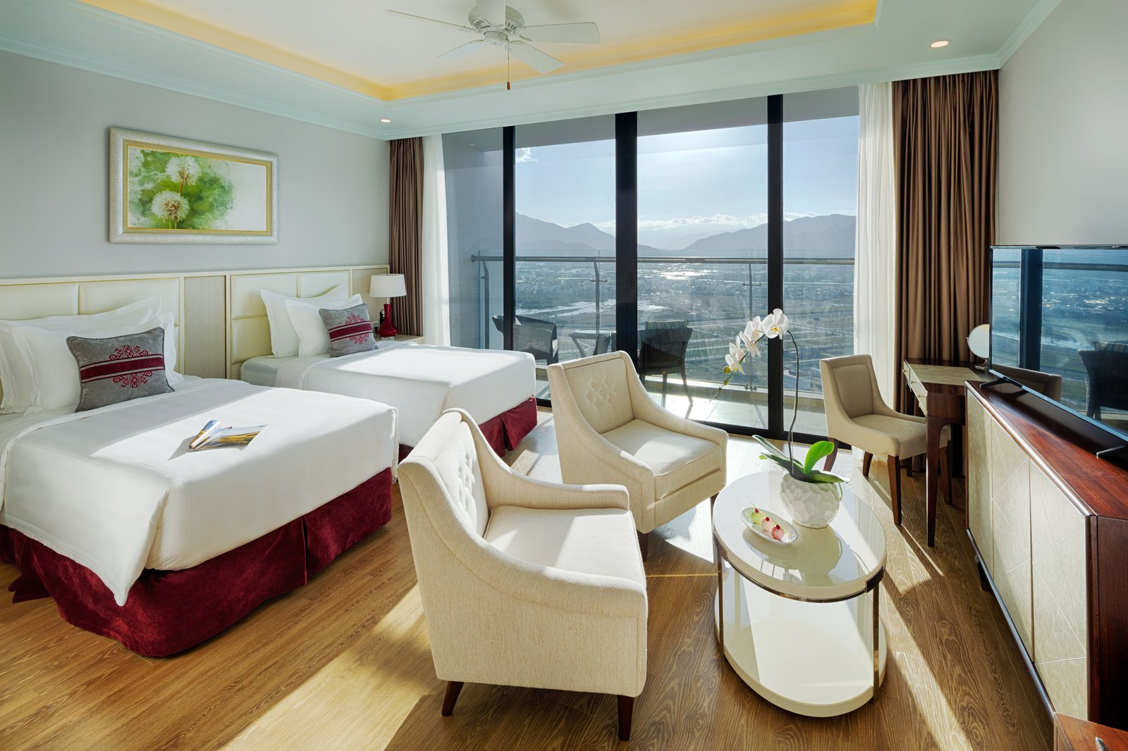 Vinpearl Beachfront Nha Trang — rooms