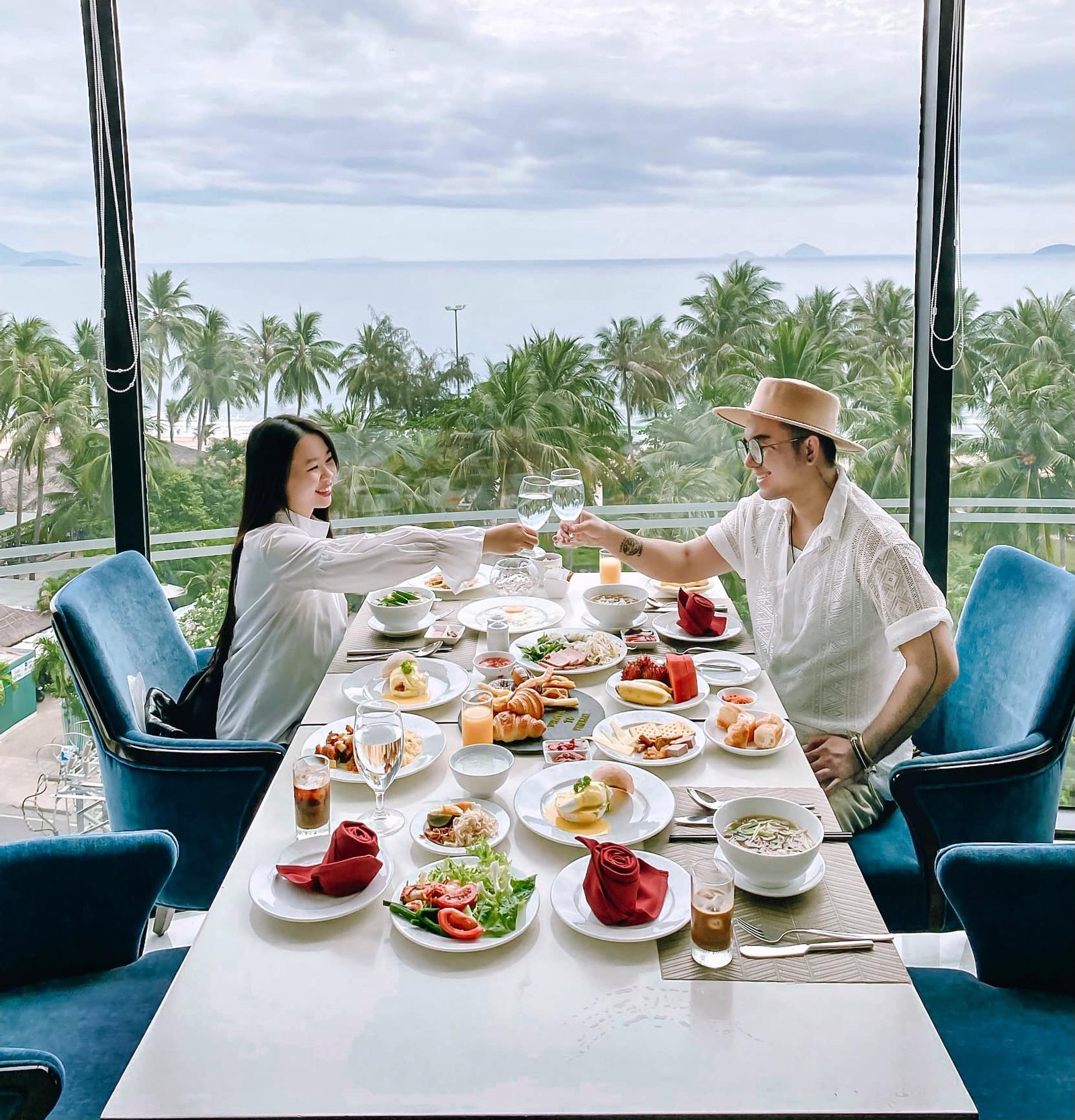 Vinpearl Beachfront Nha Trang, coral restaurant
