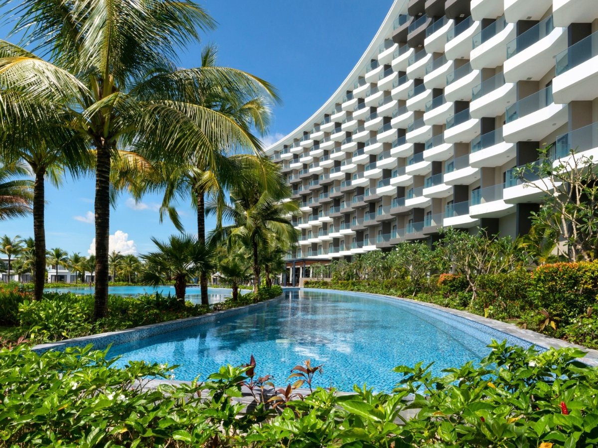 Camia Resort & Spa — vibe